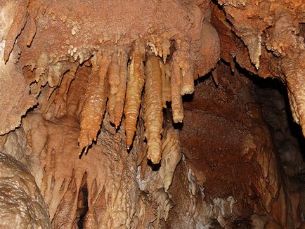 Peștera omului pe demerdzhi - sanctuar al Taurului antic