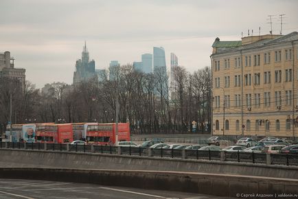 Пішки по Москві