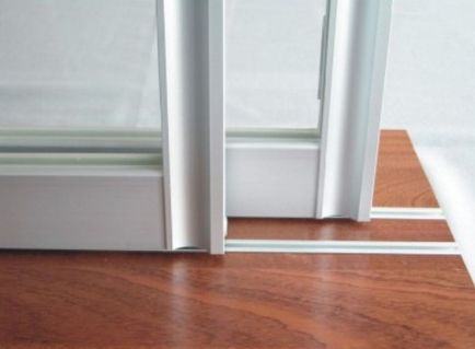 Uși glisante de o varietate și caracteristici de instalare