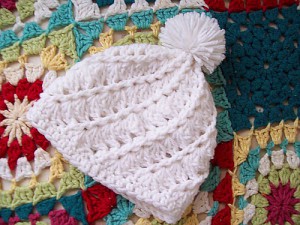 Hat-yarmulka crochet, ochii mei