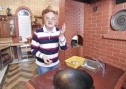 Shish kebab üstjéből Stalik Khankishiyeva