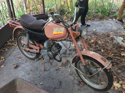 Egy új moped Kárpát-2 '90 -es évek elején