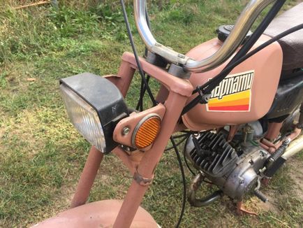 Egy új moped Kárpát-2 '90 -es évek elején