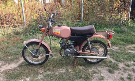 Egy új moped Kárpát-2 '90 -es évek elején