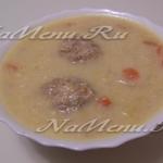Суп з копченою куркою і плавленим сиром, рецепт з фото