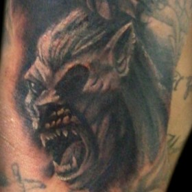 tetoválás vérfarkas