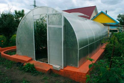Greenhouse szibériai avtointellekt jellemző, áttekintésre, épít, fotó, videó