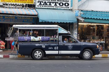 Szállítás Pattaya (Thaiföld), amelyen mozogni a városban