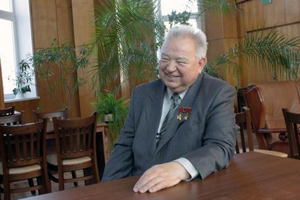 Cosmonautul George, cosmonautul cosmonaut al URSS, proaspătul, cel mai bun din Runet pentru ziua a murit!