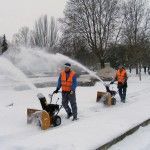 Contract de îndepărtare a zăpezii, preț pentru servicii, curățare cu încărcare pe camioane