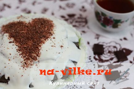 Finom házi madár-cseresznye torta tejföllel - egy recept fényképpel (finom) Finom házi madár-cseresznye torta tejföllel - egy recept egy fotó