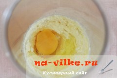 Вкусна домашна птица череша торта със заквасена сметана - рецепта със снимка
