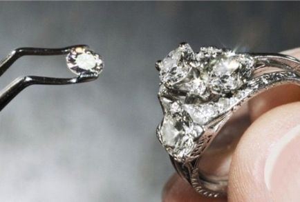 De aceea diamantele sunt atât de scumpe