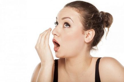 Cauza mirosului din gură și cum să scapi de el
