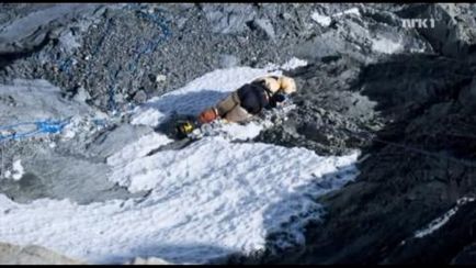 Моторошні кадри з гори смерті у що перетворюється еверест (фото) - новини vector news