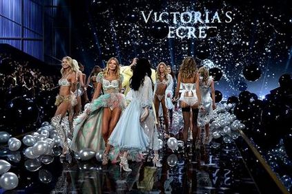 Angels »victoria - secretul din nou« aprins »și« a luat »întreaga lume (foto)