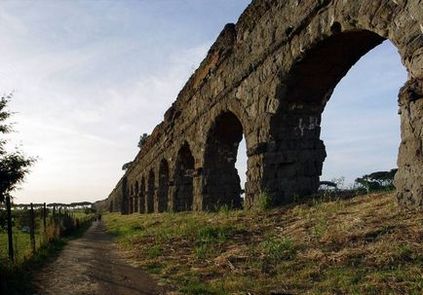 Appia Róma, részletes leírás és képek (Via Appia út Róma) Via Appia út Rómában, a részletes leírás és képek
