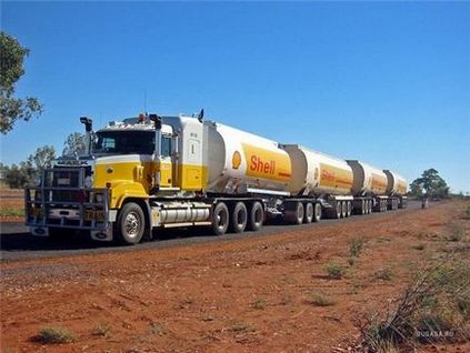 Camioane australian (trenuri rutiere)