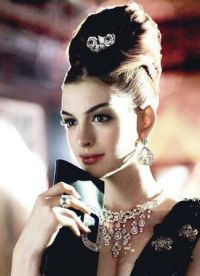 Anne Hathaway Életrajz (Életrajz) Anne Hathaway Életrajz