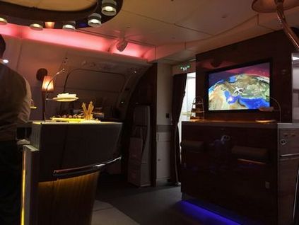 Clasa business emirates a380 salon foto și vârf