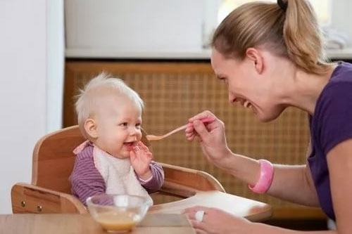 Ce să alimentați copilul în primul rând