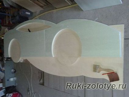 Gyermek ágy egy talicska kezét (autó-ágy) Gyermek ágy egy talicska kezével