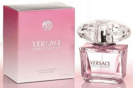 Parfum Versace feminin arome proaspete subțiri pentru adevărații cunoscători