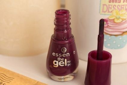 Essence - gél - körömlakk körömlakk gélhatás - Beauty trükkök