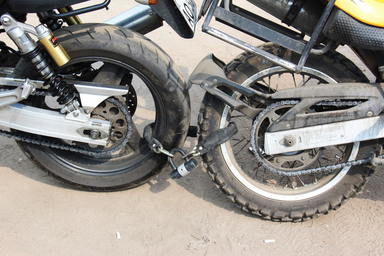 Fotók a meglátogatni egy elhagyott kastélyban Grebnevo Friazino, motoron utazik, és nem csak (Moto) Fotók a meglátogatni egy elhagyott kastélyban Grebnevo Friazino, motoron utazik, és nem csak