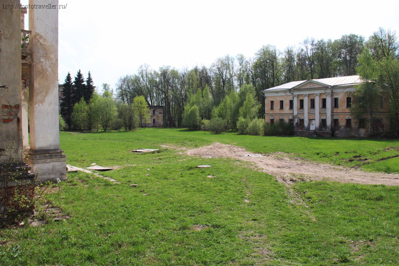 Фотозвіт про відвідування покинутій садиби Гребнєво у Фрязіно, подорожі на мотоциклі і не тільки