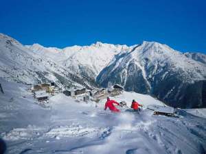 Ski în Austria stațiune Sölden