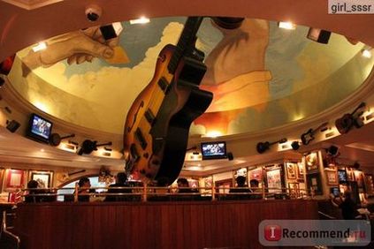 Hard rock cafe, indonesia, bali - «рок-н-рольне кафе з доброзичливою атмосферою і кінськими