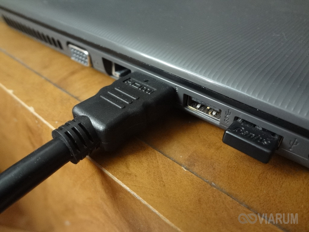 Útmutató a laptop kapcsolatot a TV-n a HDMI kábelt és wi-fi hálózat