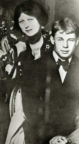 A szerelmi történet Szergej Jeszenyin és Isadora Duncan, személy, kultúra, érveket és tényeket
