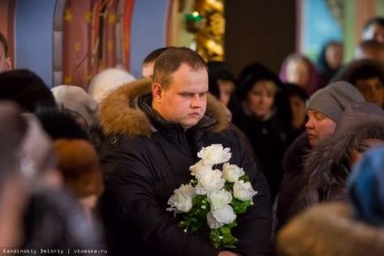 Ismert televíziós műsorvezető Alexei Ursu töltötte utolsó utazás (fotó) (ismert televíziós műsorvezető Alexei Ursu töltötte utolsó utazás (fotó)) Ismert televíziós műsorvezető Alexei Ursu töltötte utolsó utazás (fotó)