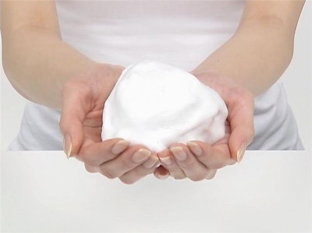 Cum se spală corect bb cremă și curăța pielea