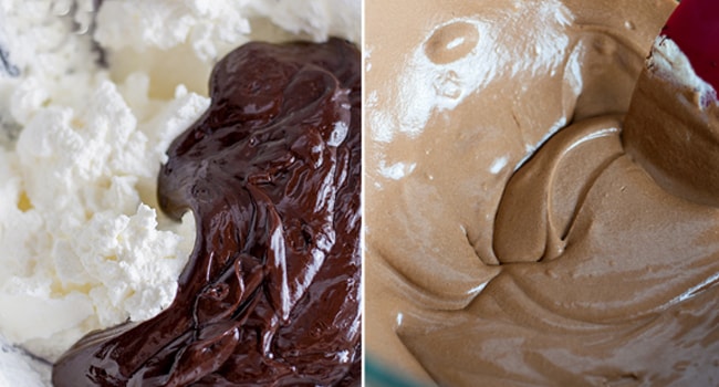 Cum să pregătiți un tort de ciocolată trei ciocolată într-o rețetă pas cu pas cu o fotografie