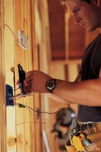 Cum să conduci un electrician în casa ta, portalul de construcții