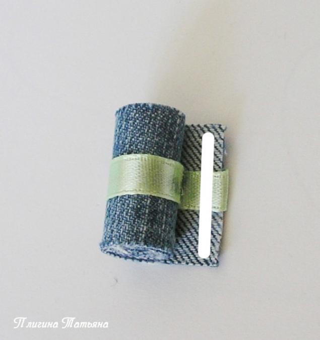 Як зробити намисто з джинсової тканини