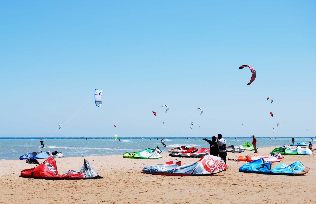 Kitesurfing - ceea ce este, unde și cum să-l înveți