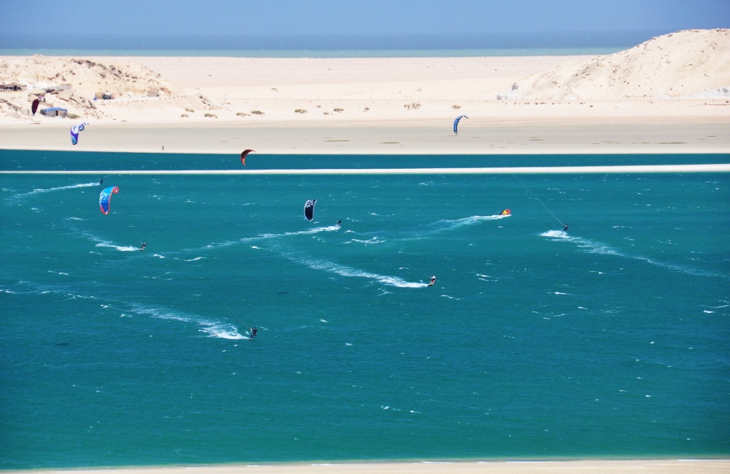 Kitesurfing - ceea ce este, unde și cum să-l înveți