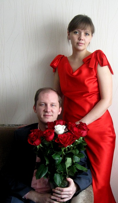 Konstantin Dolinin talált későbbi feleségével a homokozóban, Szergej Terekhin házastárs hozzájárult ahhoz, hogy az órát