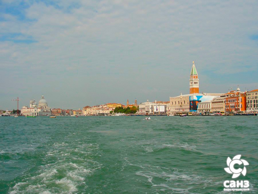 Lido sau cum să vă relaxați pe plaja din Veneția, SANS