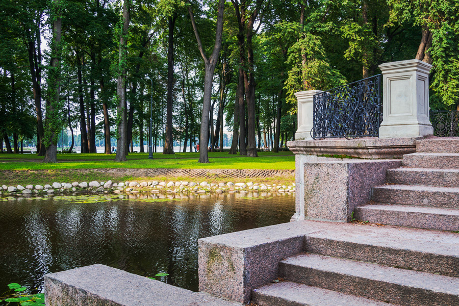 Лопухінского сад в Санкт-Петербурзі адреса, фото, як дістатися