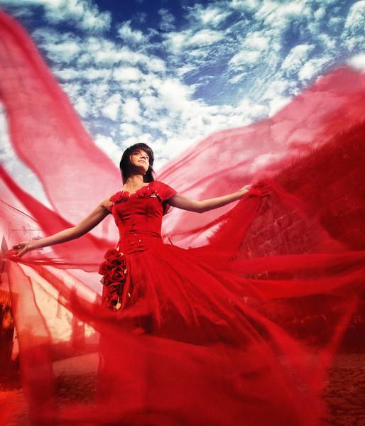 Магія червоного плаття 1