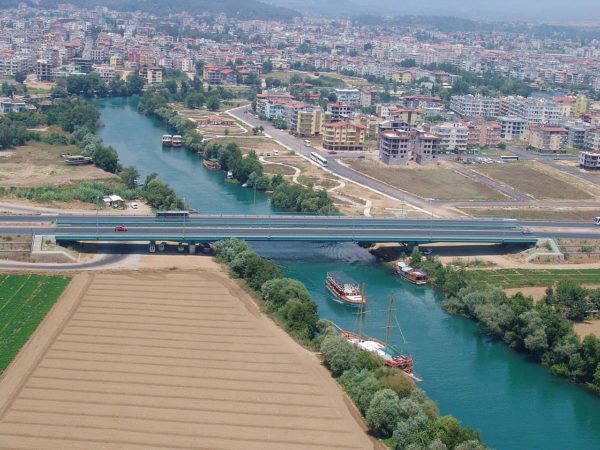 Manavgat - Resort közelében Side, Törökország az időjárás, a főbb látnivalók, fotó River