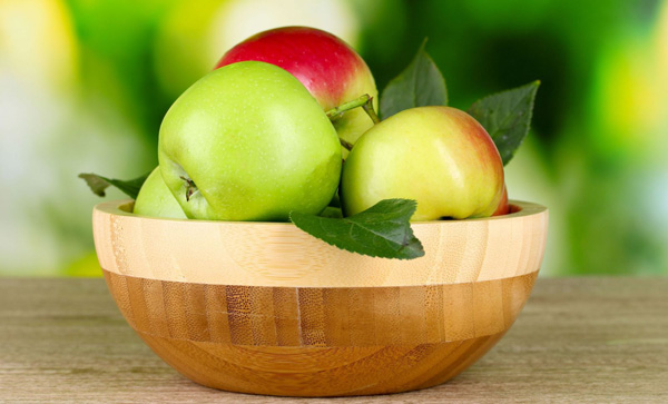 Маски з яблук для особи своїми руками доступні, корисні, всі рецепти