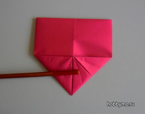 Maestru lotus de hârtie de clasă în tehnica origami - hobby de mare