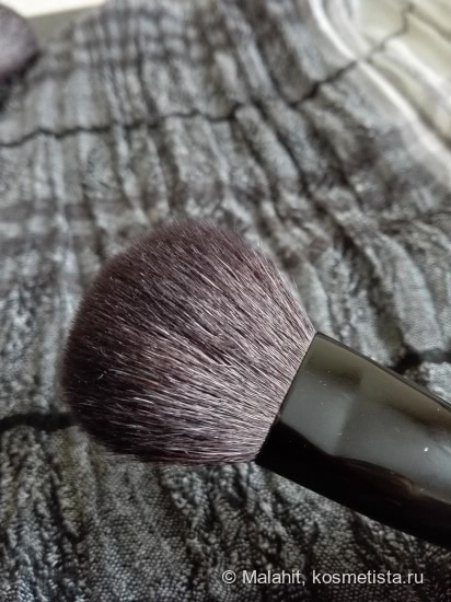 Saját Bobbi Brown kefe vélemények