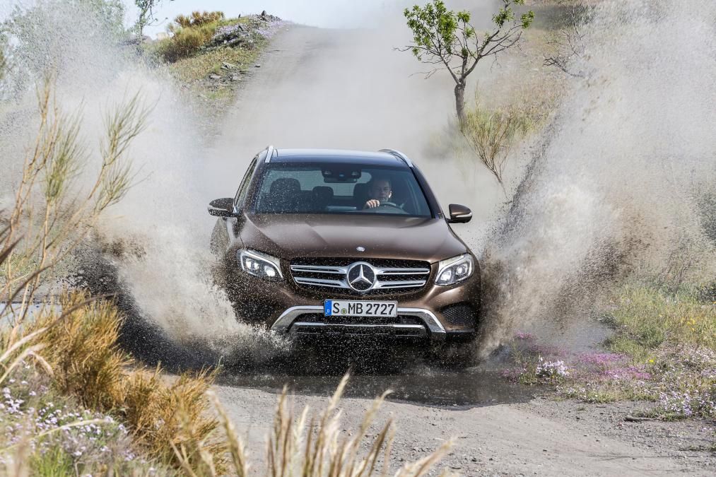 Новий mersedes-benz glc отримає позашляховий пакет